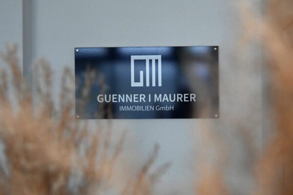 Werbeschild Guenner I Maurer Outdoor